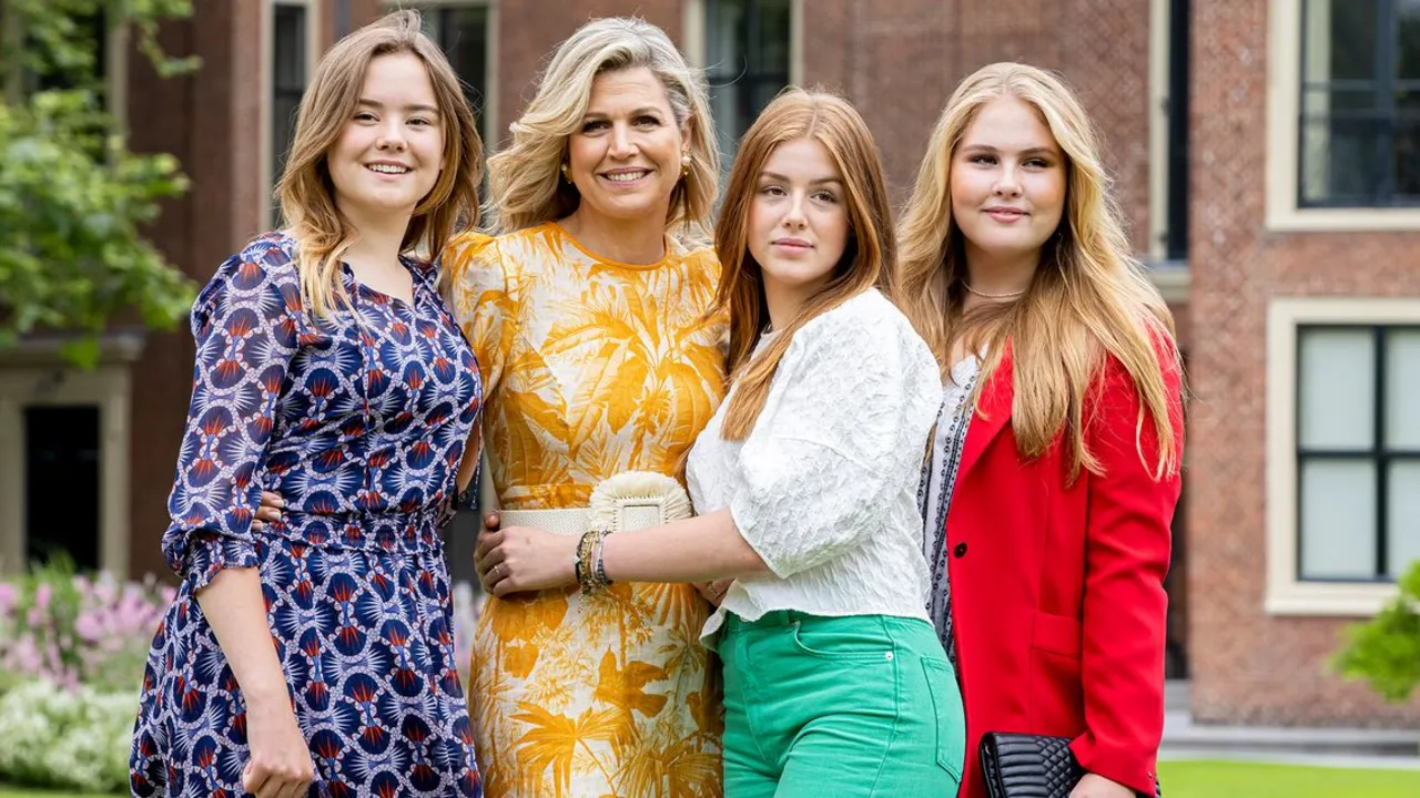 De evolutie van callgirls in Nederland: Van verleden tot heden